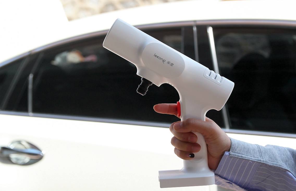 无线大容量锂电洗车机测评,乐空洗车机和倍思洗车机哪个好