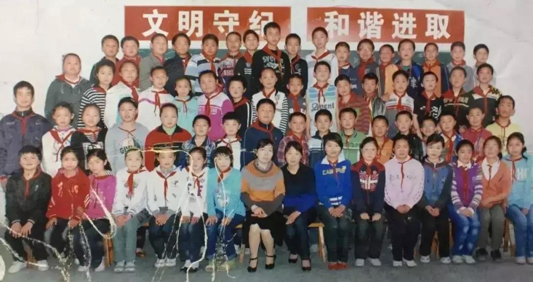 同学聚会的公告怎么写,同学聚会简短通知范文