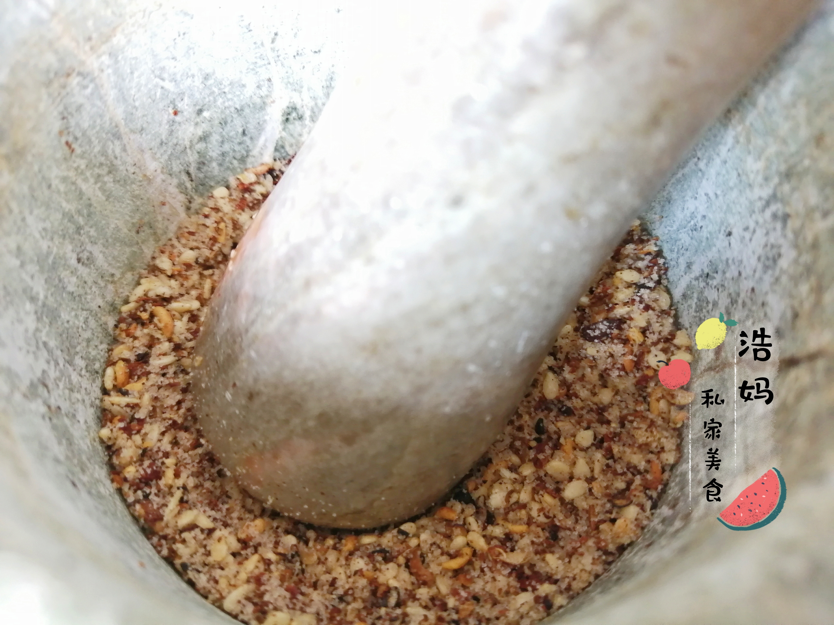 自制花生芝麻椒盐调料,自制芝麻椒盐的做法