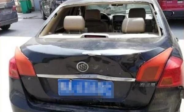 追尾后司机跑了怎么办,追尾后前车跑了怎么办