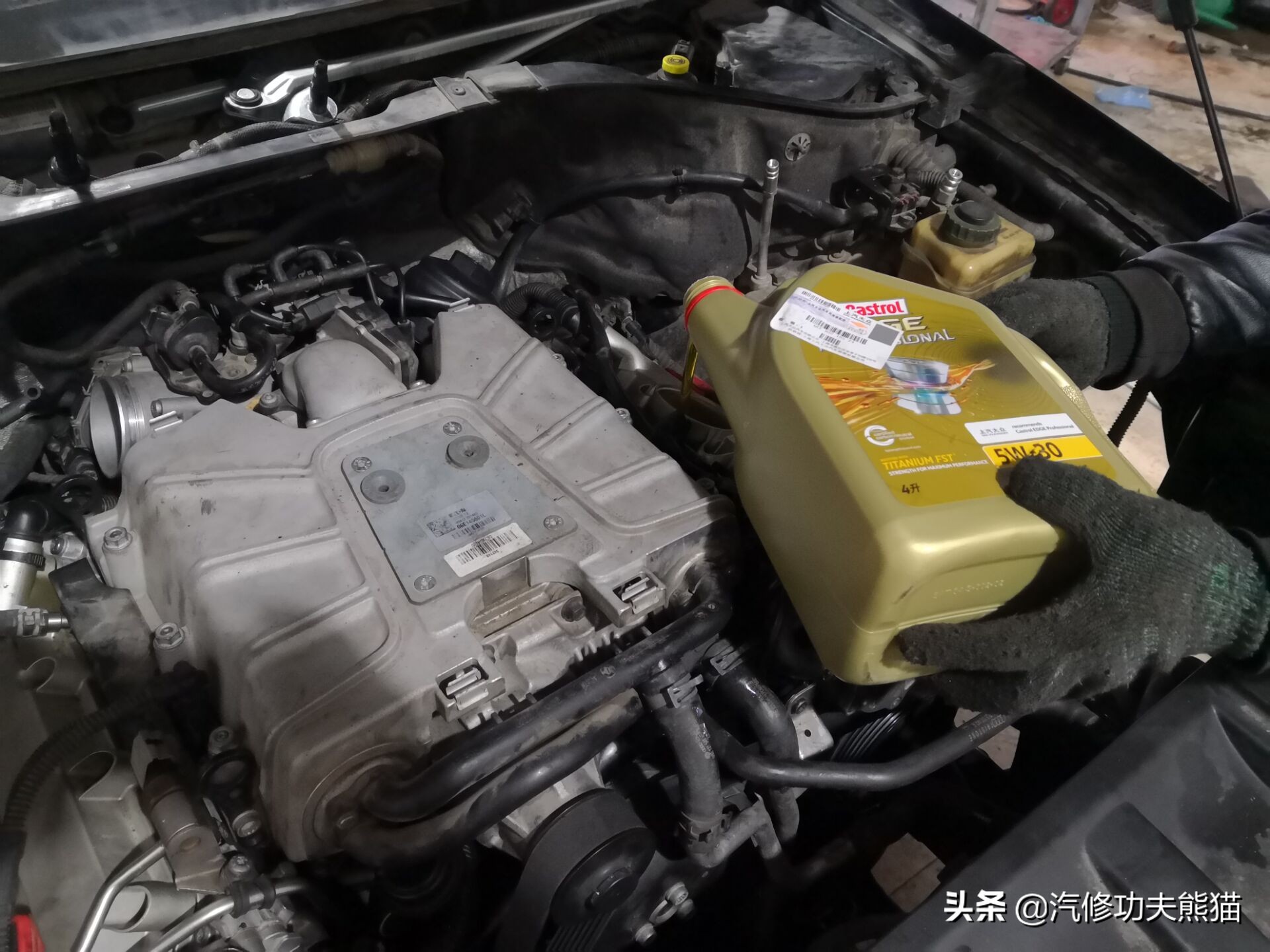 只因修烧机油却被人修到残废！4S拒修！一台奥迪Q7的重生路