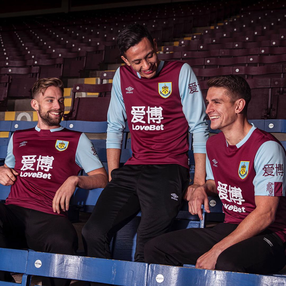 英超各队新赛季球衣,上赛季英超球衣颜值排行