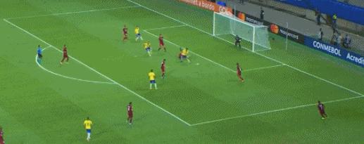 奇葩美洲杯！头号热门苦战100分钟20射不进，3个进球被取消