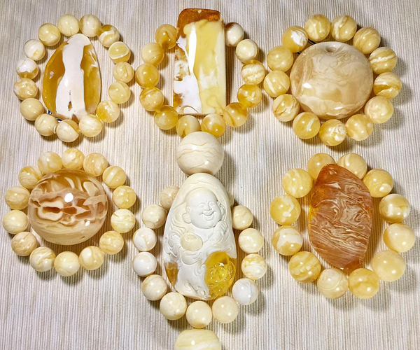 蜜蜡手镯和二代蜜蜡怎样辨别真假,优化蜜蜡和二代蜜蜡是一回事吗