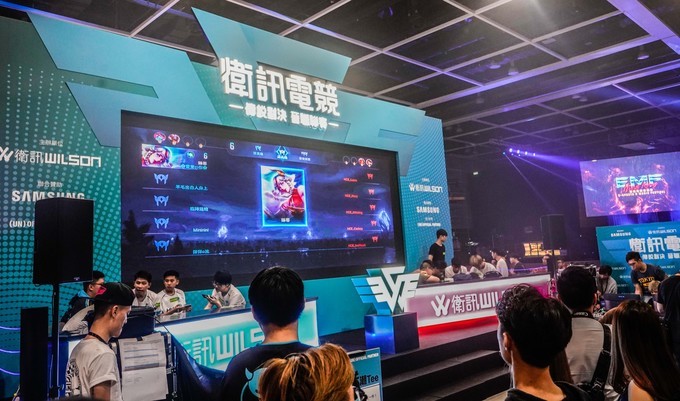 香港迪士尼情侣游玩项目,香港迪士尼情侣游玩攻略