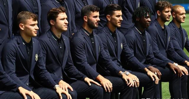 意大利足球06年男模队,20年前意大利足球男模队