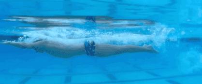 新手学蛙泳老是沉怎么办,蛙泳时为什么换气后沉得很深