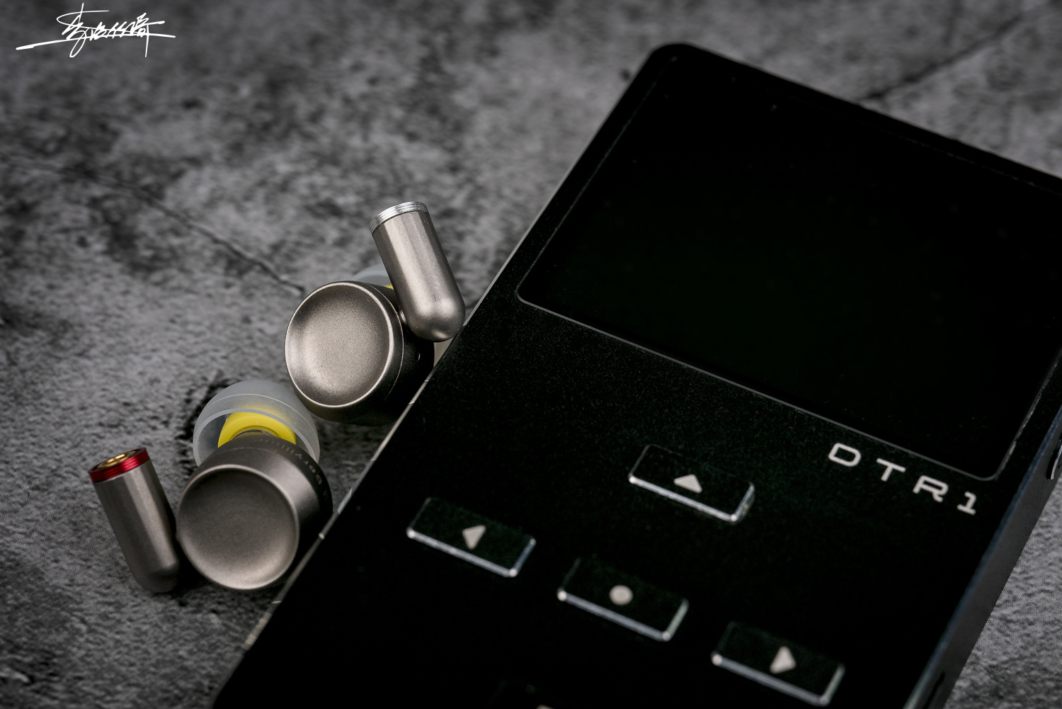 关于动圈的那份原始冲动——达音科Luna“玥”开箱详评