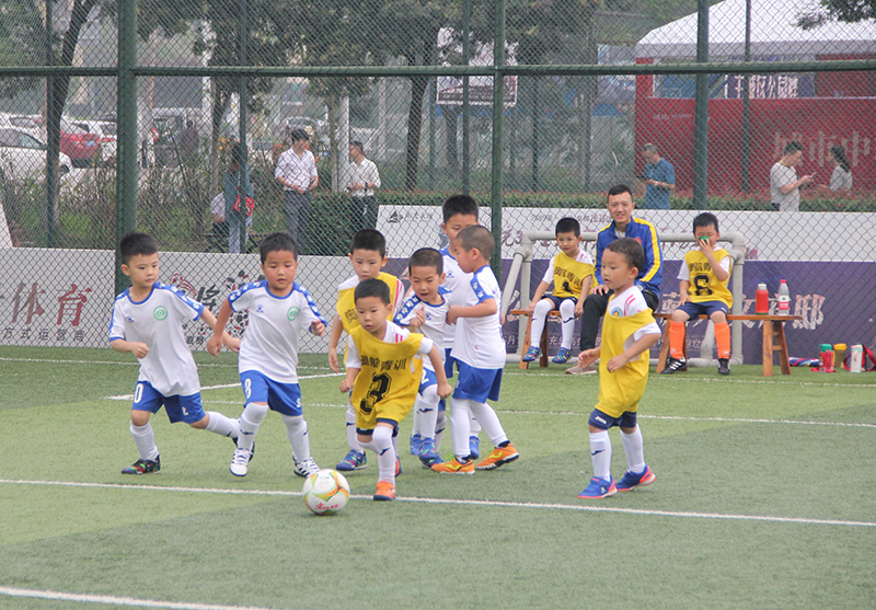 南充市中小学生足球比赛,南充奥航足球比赛直播