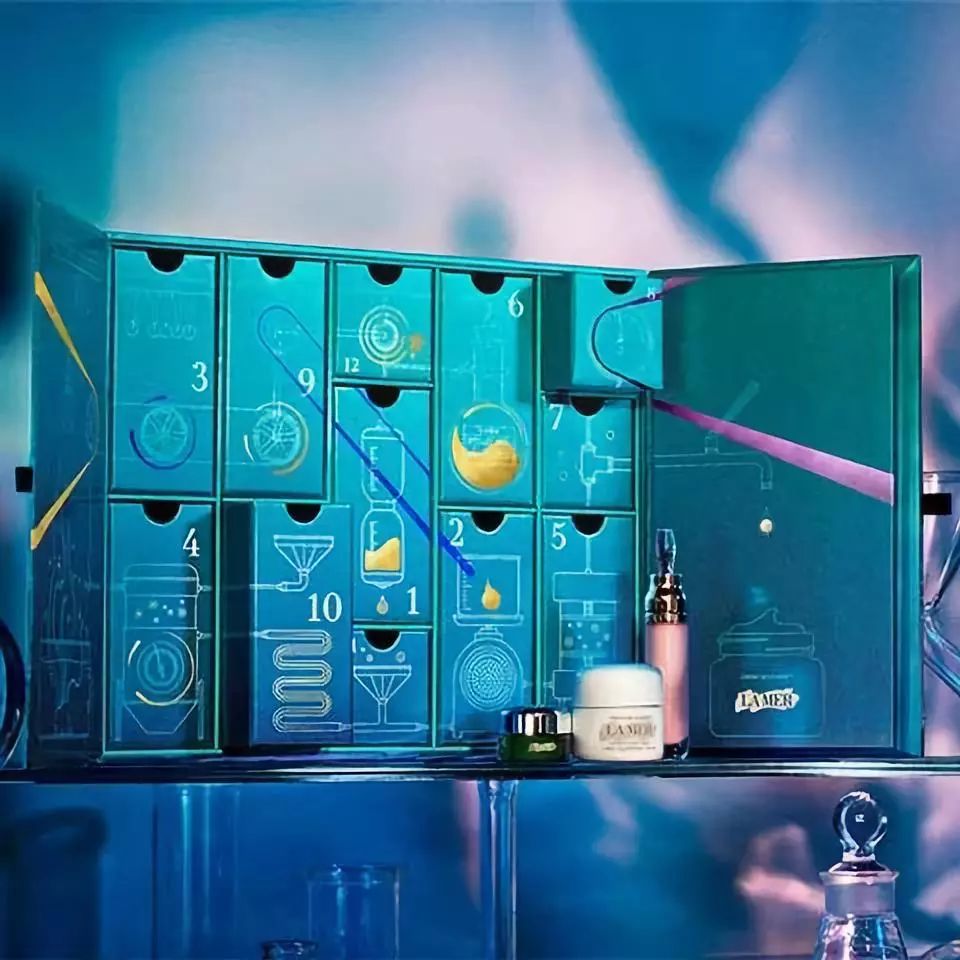 阿玛尼圣诞限定盲盒,阿玛尼圣诞倒数盲盒开箱