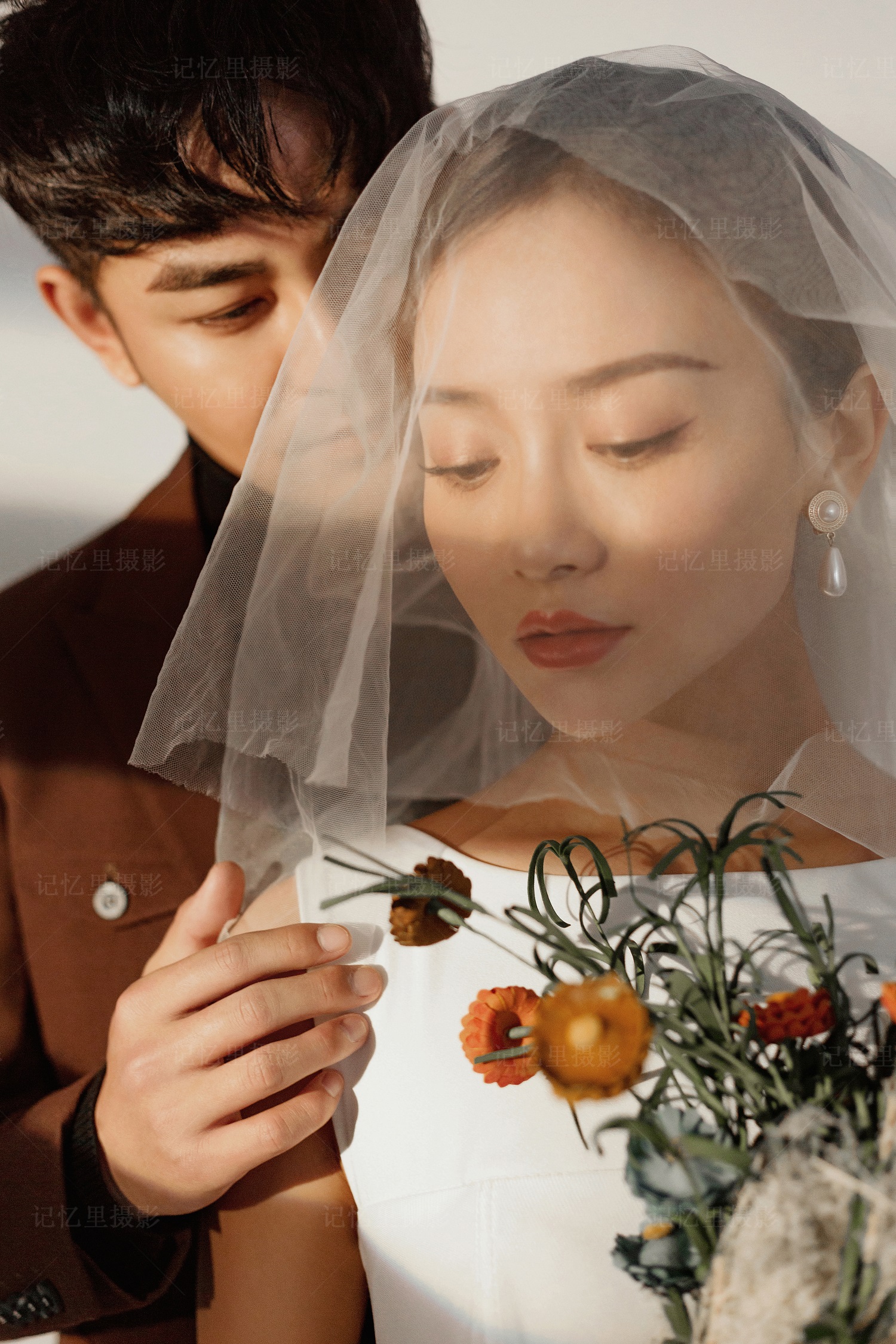 男生当伴郎可以带女朋友去接亲吗,男生可以当几次伴郎