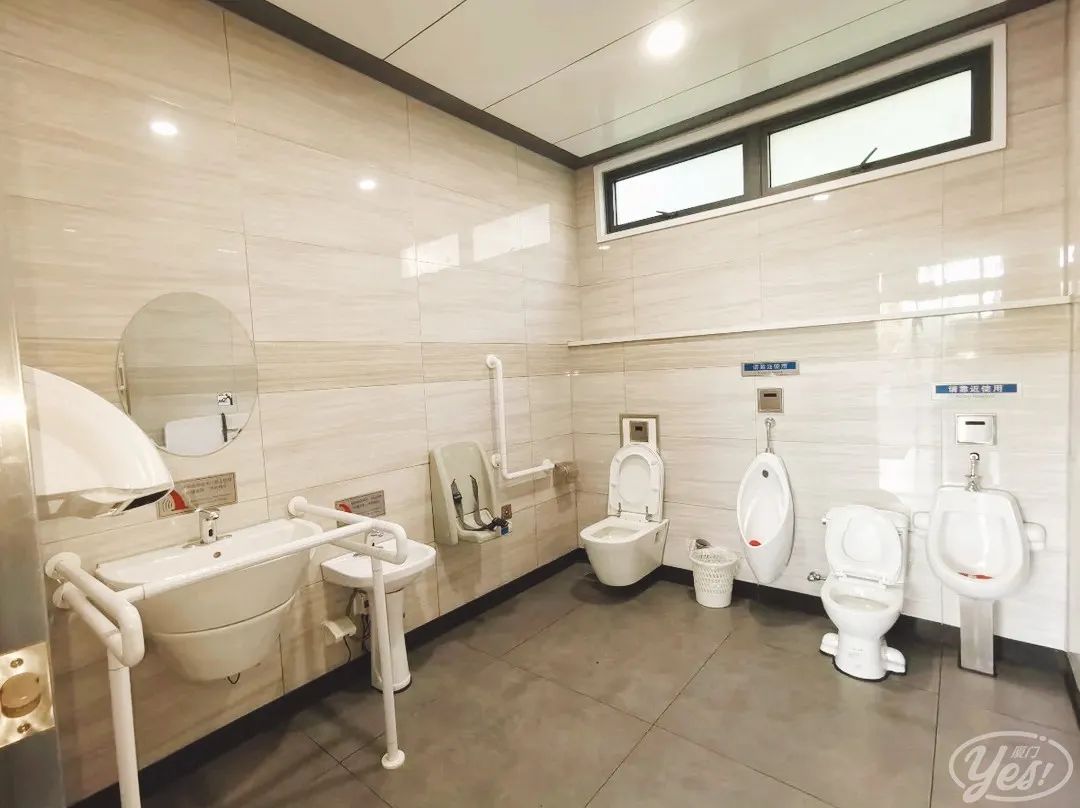 “去过厦门的公厕,我再也看不上五星级酒店了”