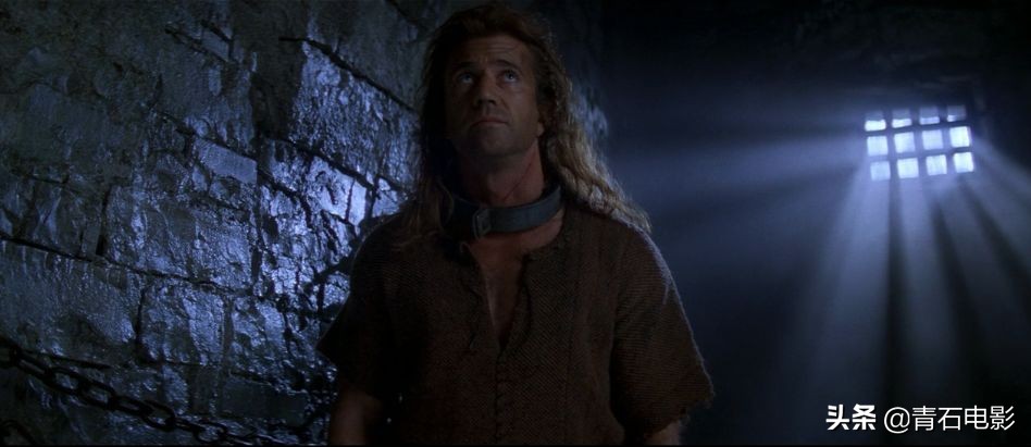 血与光交织的战争史诗，女神苏菲玛索盛世美颜，豆瓣评分高达8.9