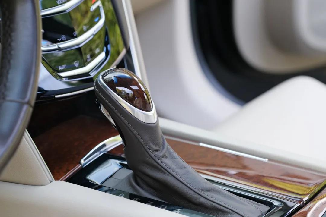 凯迪拉克xts280二手多少钱,1819款凯迪拉克xts2.0t二手多少钱