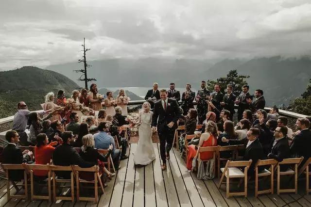 40个全球最佳婚纱摄影目的地，看完觉得之前拍的都是“假”婚纱照