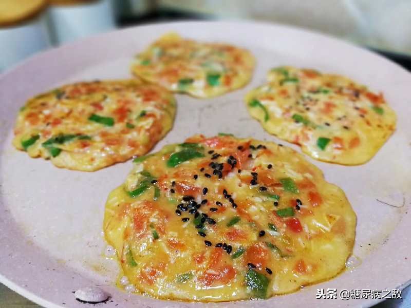 一型糖尿病必须一天打四针,患糖尿病31年每天吃20多种东西