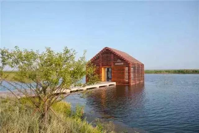 市区出发1h藏着一个“绿岛”？赛车、帆船…梅山原来如此洋气！