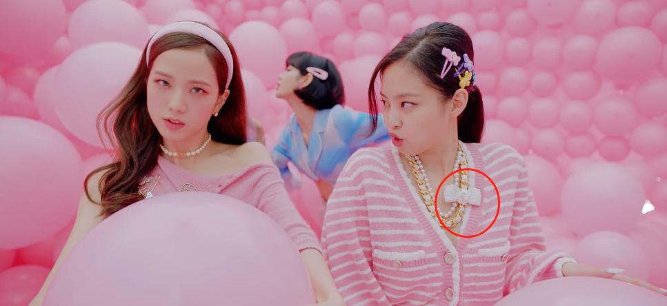 粉墨组合jenny名场面,粉墨演唱会jennie美国场