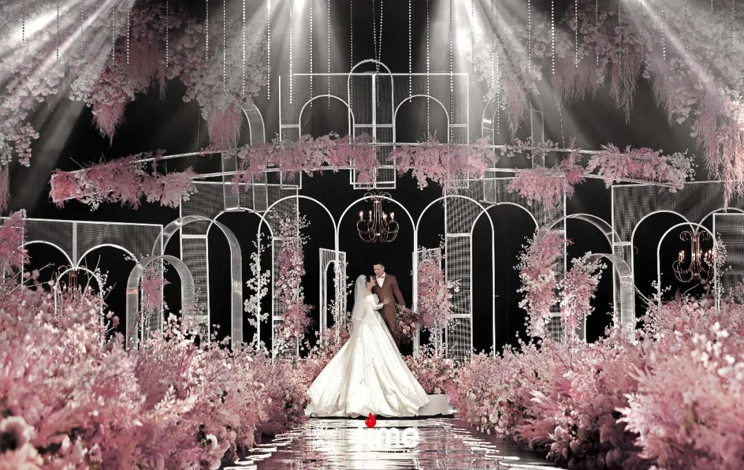 手把手教你选婚纱照风格,教选婚纱视频