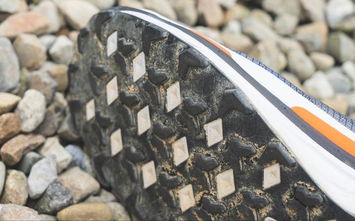 北面与萨洛蒙越野跑鞋有什么区别,北面越野跑鞋500测评