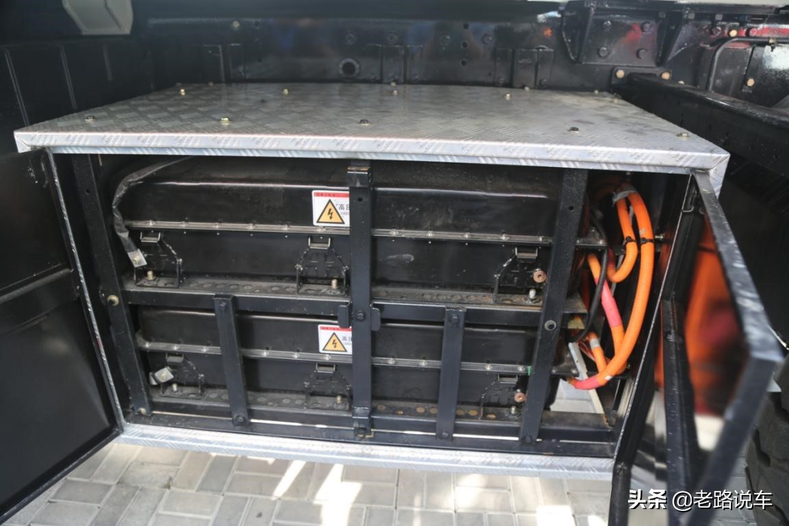 混合动力属于新能源汽车么,潍柴坦克是矿用车吗