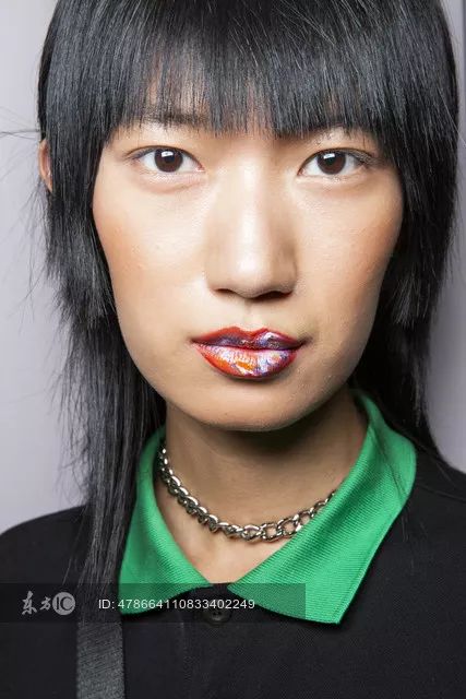 EIGSHOW丨鞠婧祎、李艺彤的仙女春夏妆容能让你美出新高度！