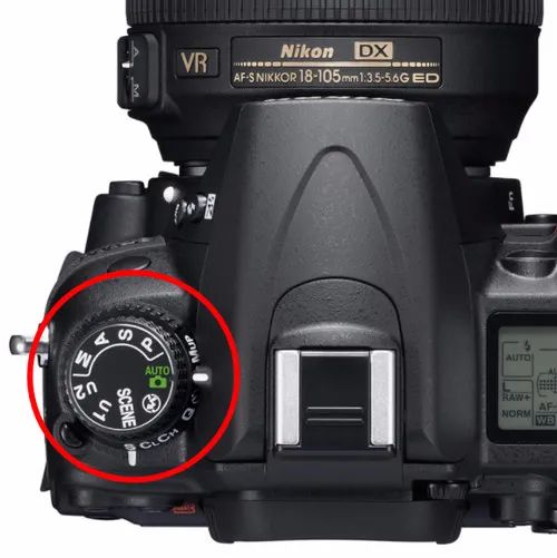 尼康单反型号排列顺序,尼康单反全画幅哪个型号好