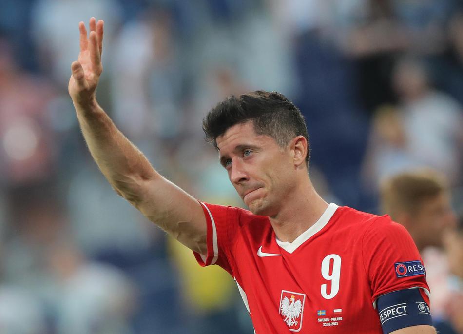 欧洲杯七言绝句诗,欧洲杯诗意讲解