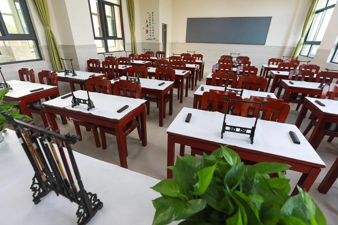 新学校新学期新起点开启,新学期校区开课