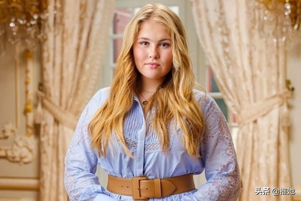 埃斯特尔是什么样的人,埃斯特尔伊蕾娜