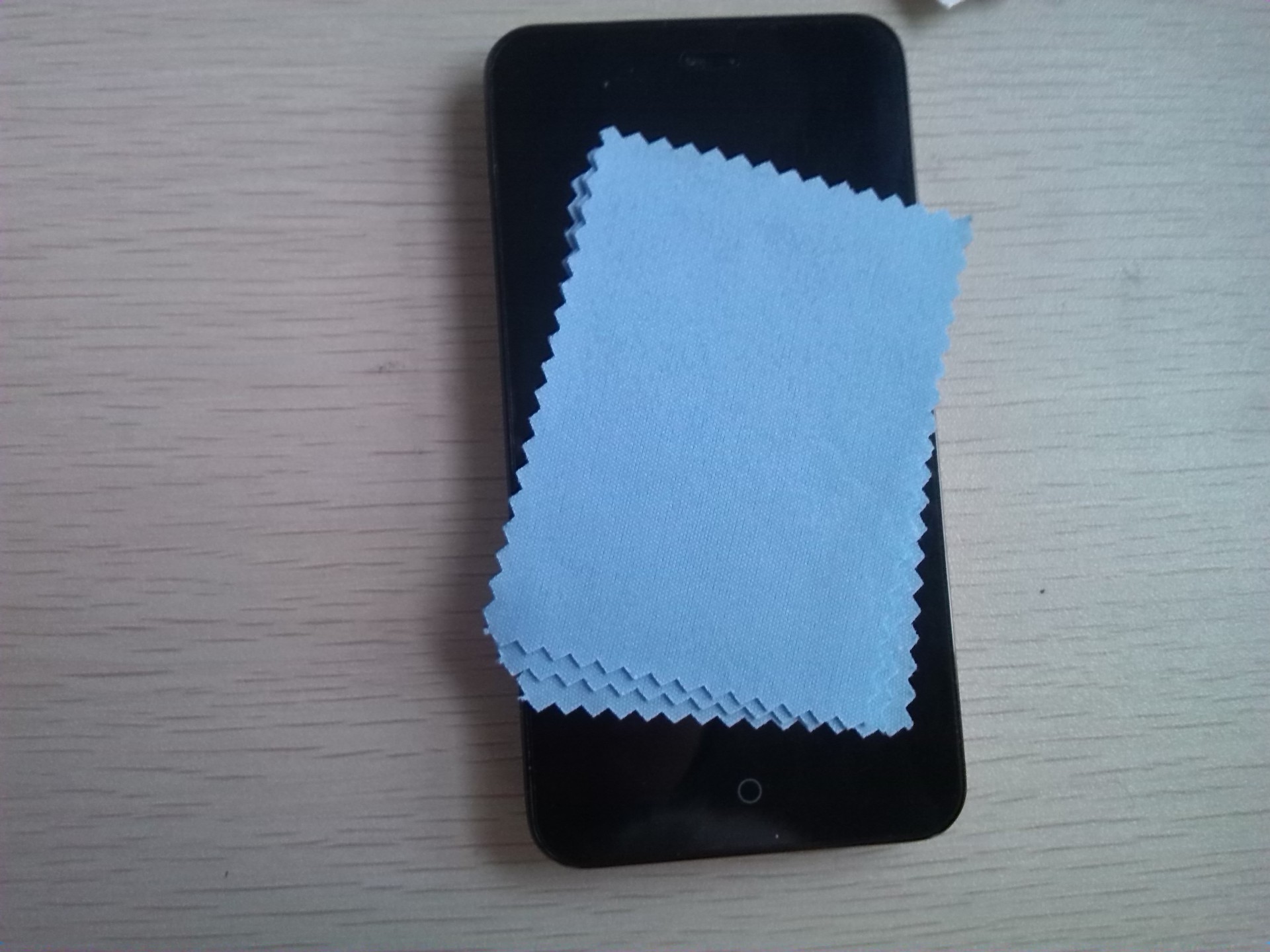 手机贴膜有气泡怎么处理效果最好,手机贴膜里有气泡怎样去气泡