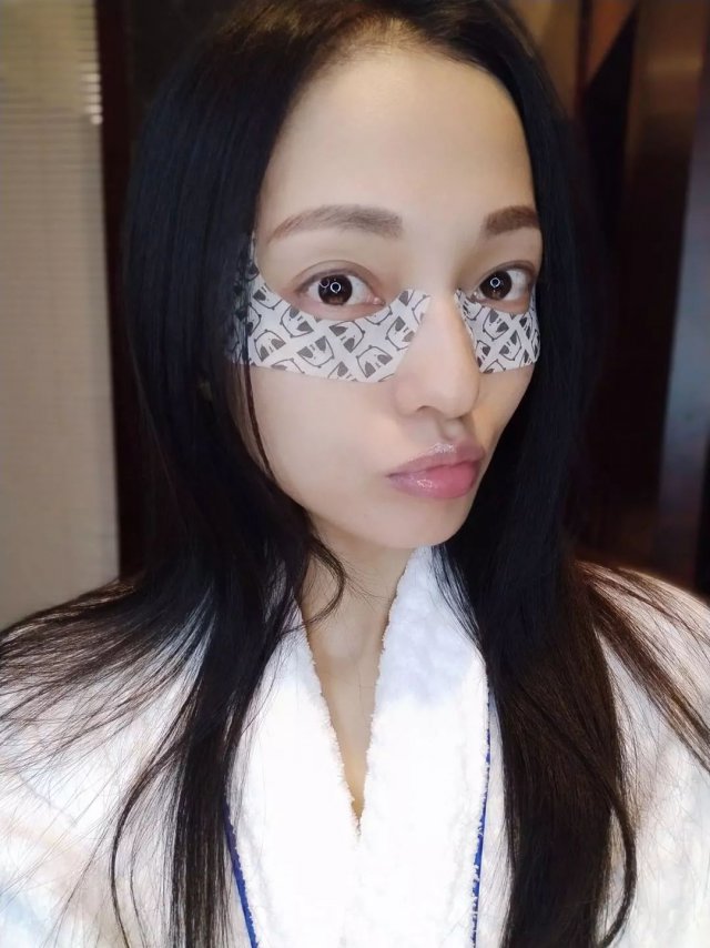 丸美蝴蝶眼膜适合什么年龄段,哪款眼膜适合40岁以上的用