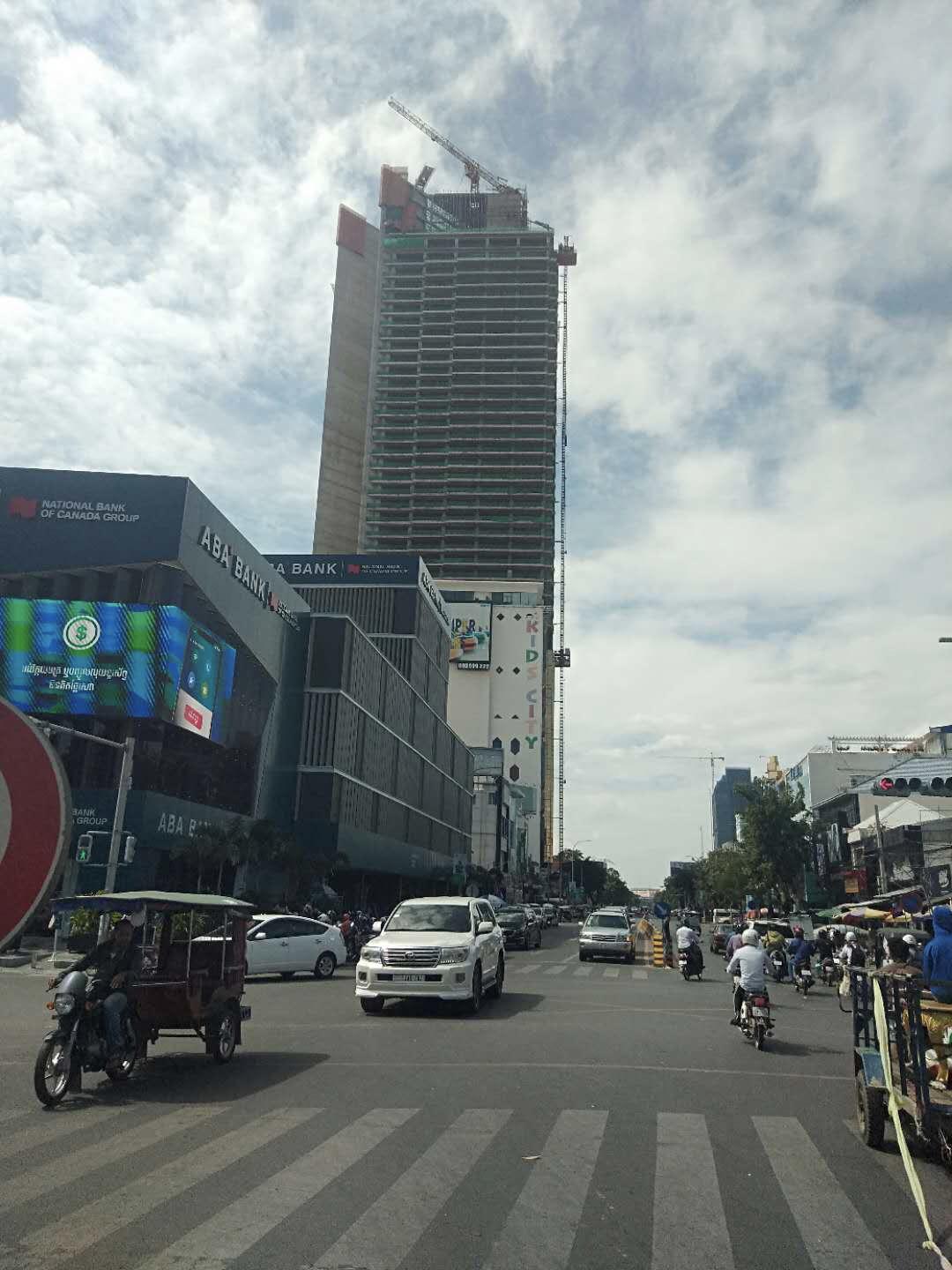 中国炒房团在柬埔寨,境外豪赌