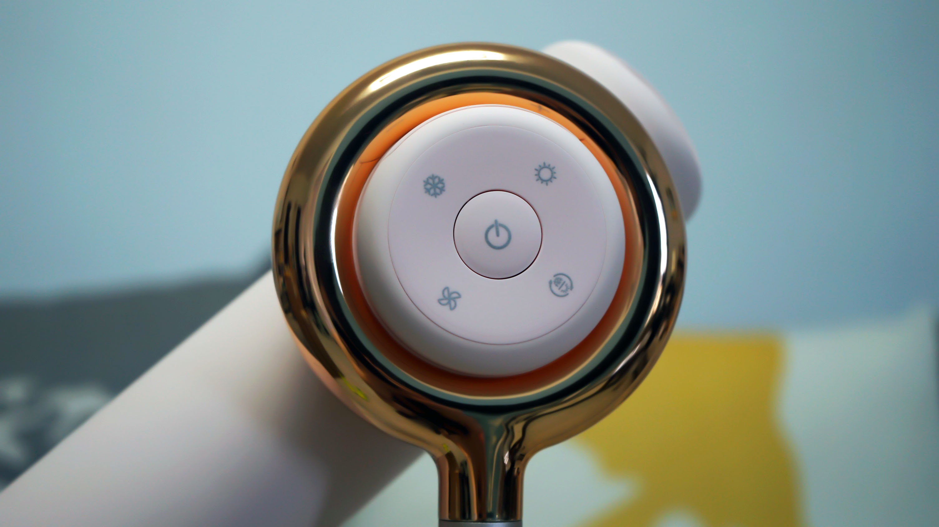 比戴森高档很多的吹风机,比戴森性价比高的电吹风