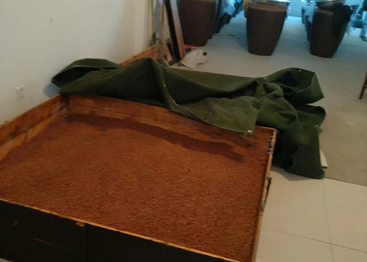 使用小型酿酒设备怎么酿制杂粮酒,小型酿酒设备出酒效率高怎么选择