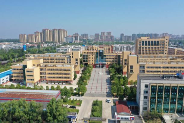 信阳中专如何报名,信阳都有哪些中专学校