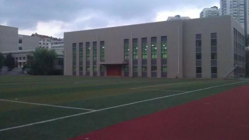 大连市第八中学电话,大连第八高级中学