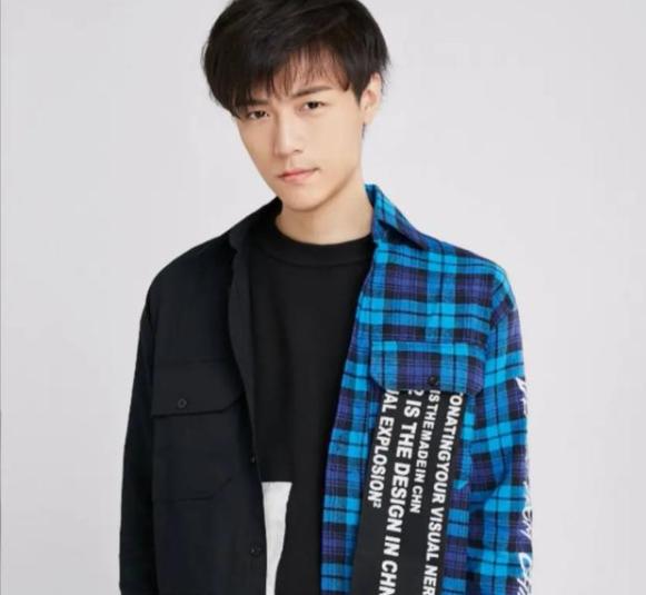 小象互娱跟uzi有啥关系,小象互娱和uzi什么关系