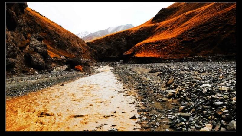 带上UL从狼塔C回家