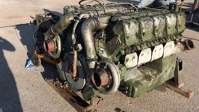 印度阿琼坦克搞笑视频,中国99a坦克vs印度阿琼坦克