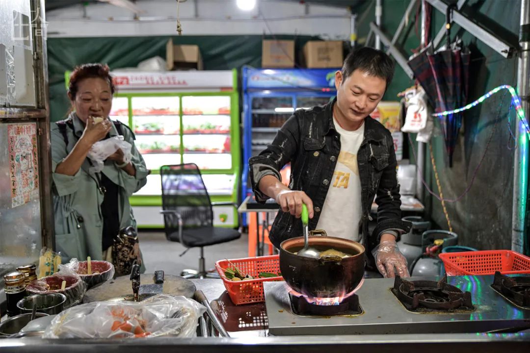 失踪20年女警找到儿子,女警寻找失踪儿子二十年