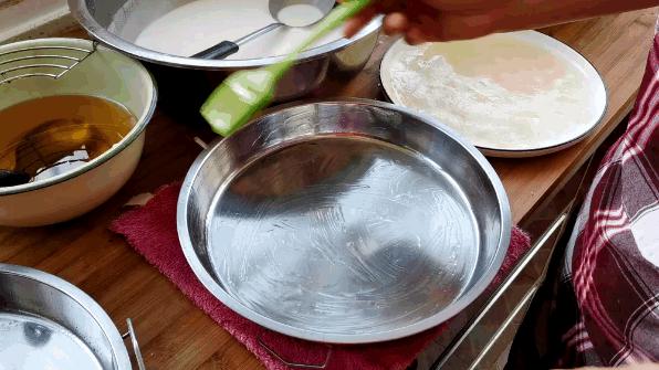 懒人凉皮面糊要注意什么,平底锅凉皮做出来发粘开裂