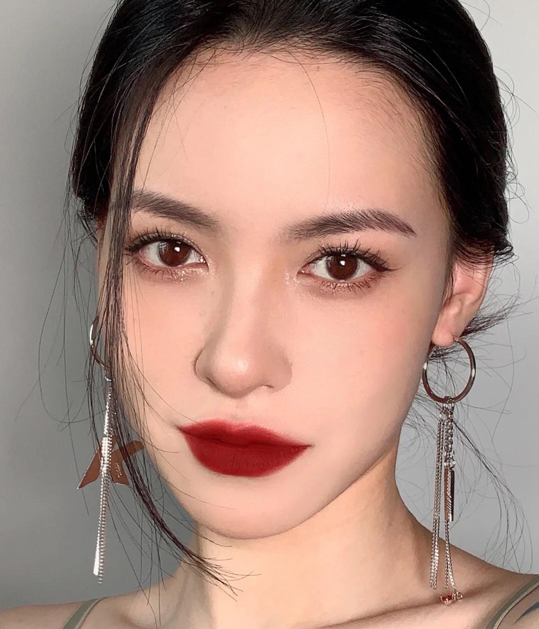 比橘色更红一点的口红颜色,黑黄皮必入手的10支超显白口红