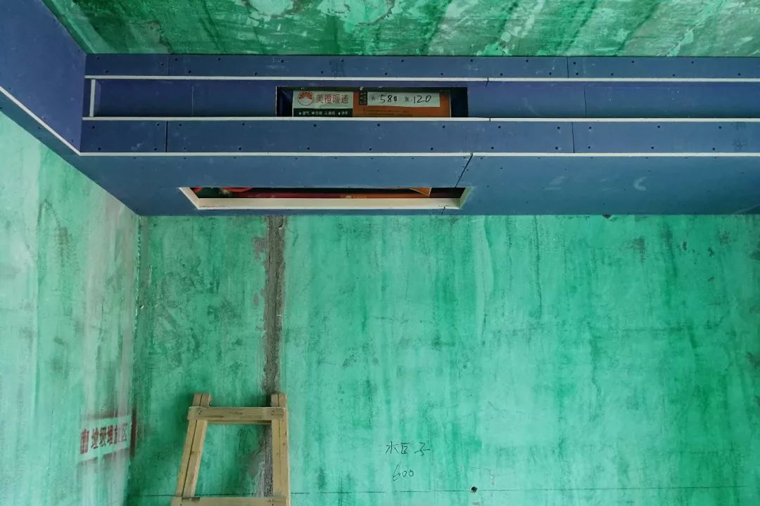 工地石膏气泡,石膏自流平施工起泡处理