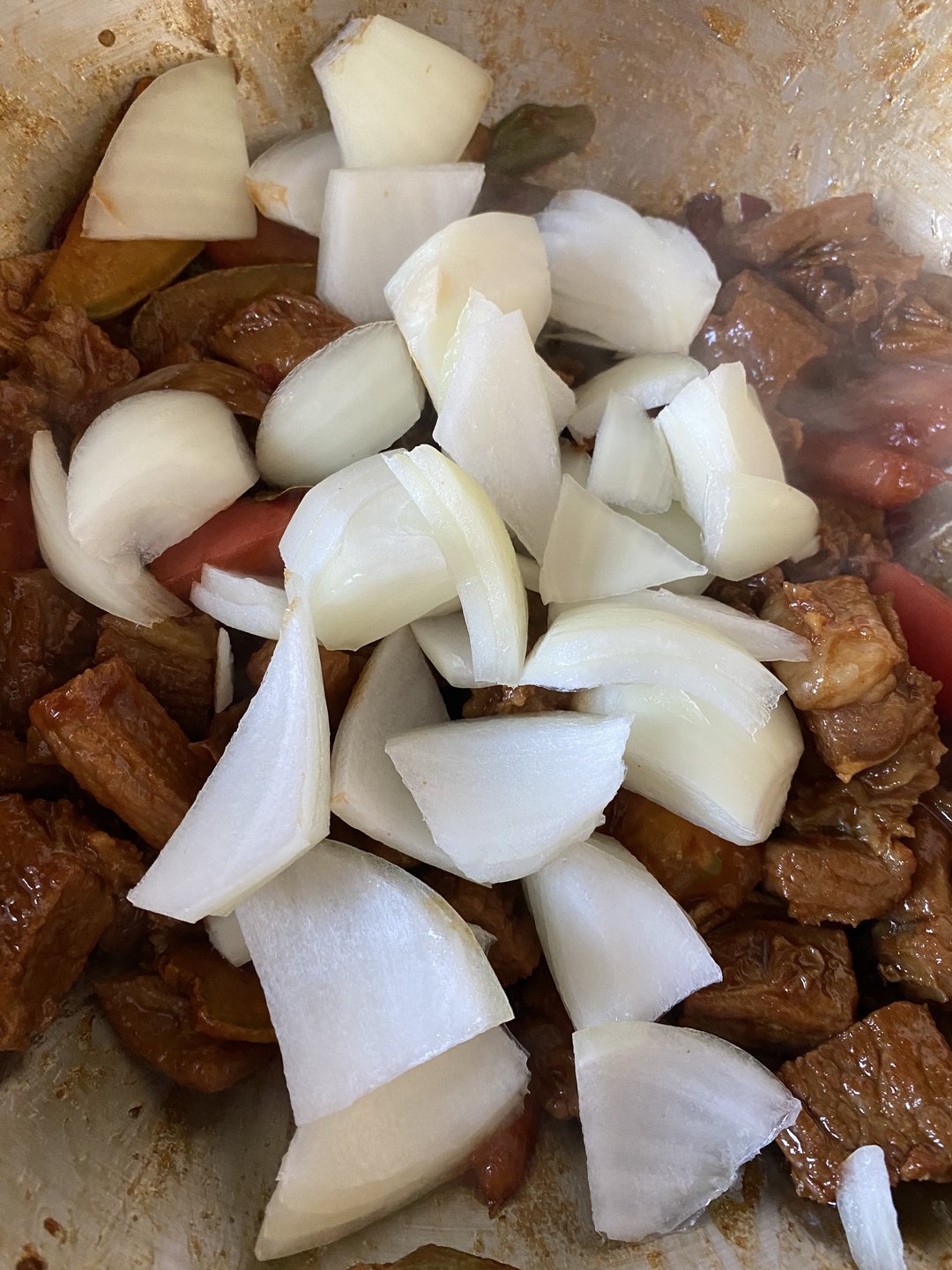 土豆炖牛肉需要炖多久,胡萝卜土豆炖牛肉做法