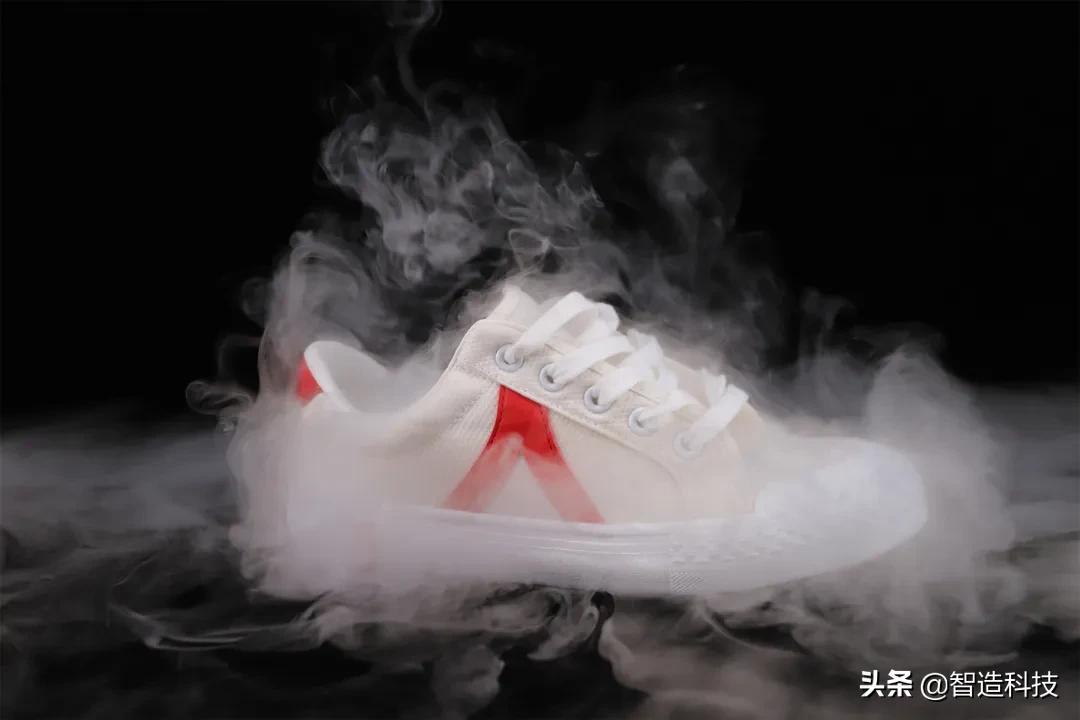 匡威帆布鞋哪款经典,匡威帆布鞋和别的有什么不一样