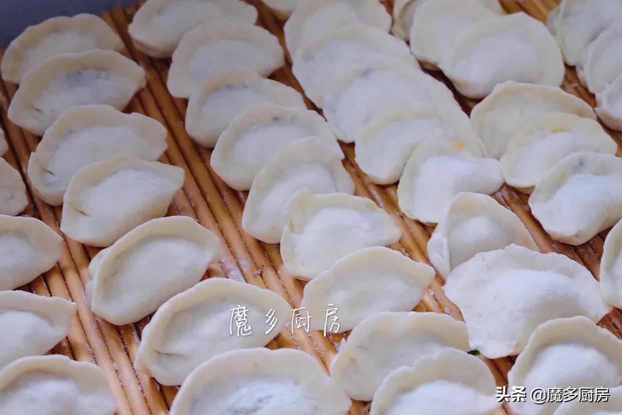 游子最想念的是回家的路,在外的游子想念家乡的美食