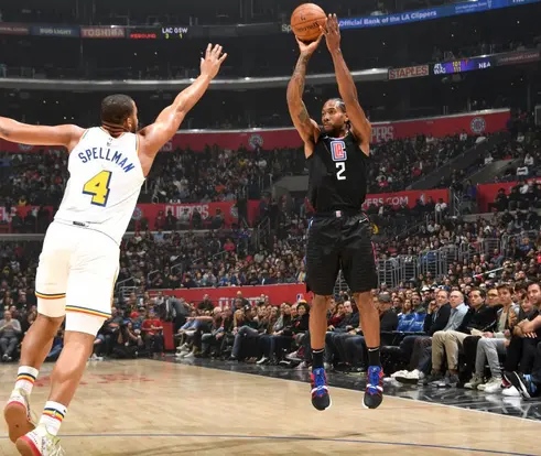 NBA直播:掘金VS快船西部强强对话,狭路相逢勇者胜!