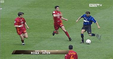 最经典的10大进球,足球十大精彩进球罗纳尔多