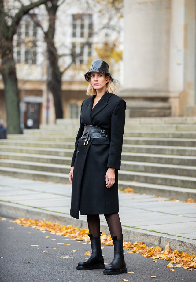 腰带百搭优雅风,气质百搭懒人系腰带